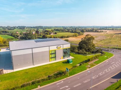 GxgHQV7A (1) SureStore Building